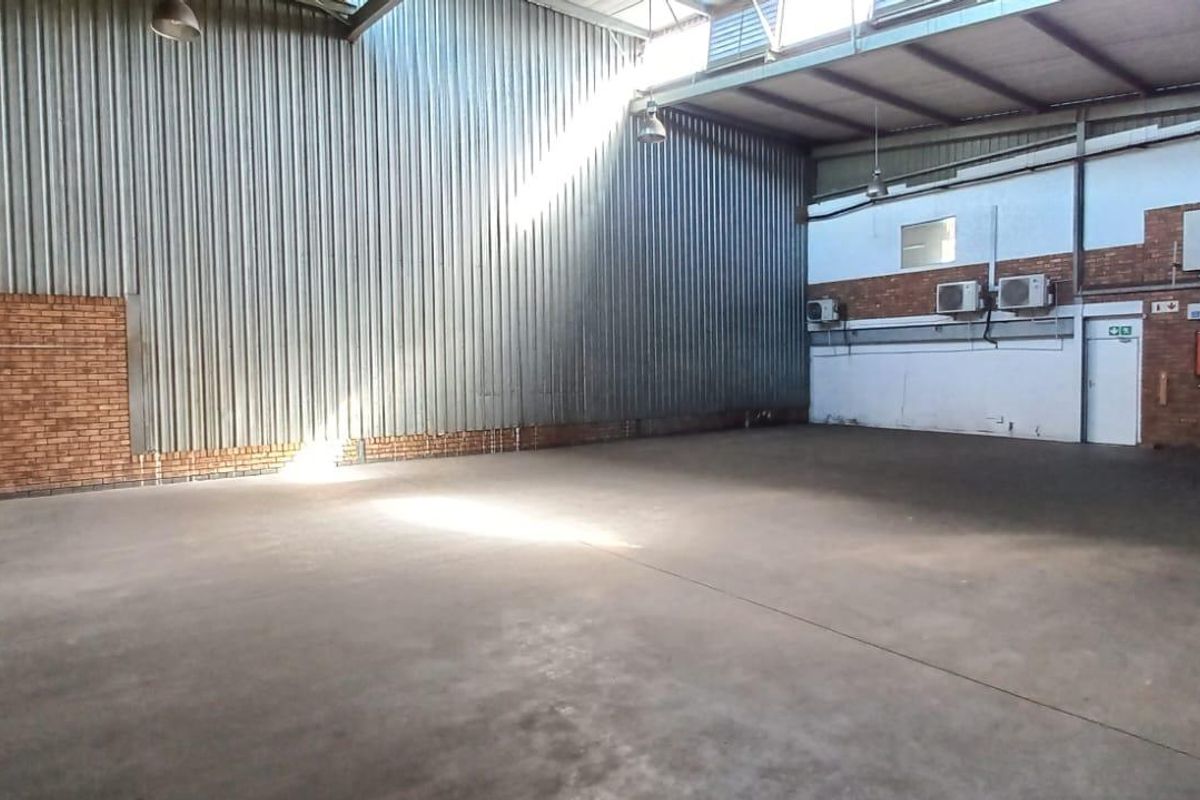 400 m2 Warehouse & Office Combo | 72 Raebor Rd - Photo 3