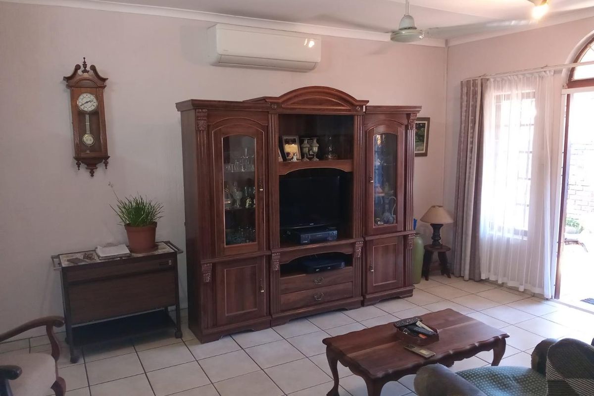 Charming 2-Bedroom Facebrick Simplex – Exceptional Value! - Photo 5