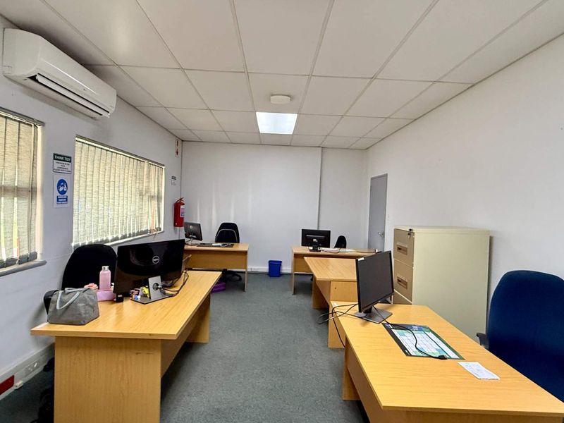 900m2 Industrial Property for Sale in Camps Drift, Pietermaritzburg - Photo 4