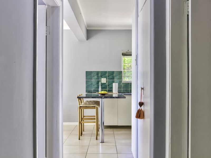 LARGE ONE BEDROOM APARTMENT – FULL SEA VIEWS - Photo 5