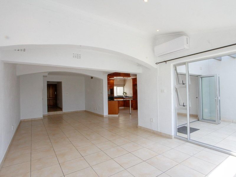 Beachfront Bliss Awaits - Photo 5
