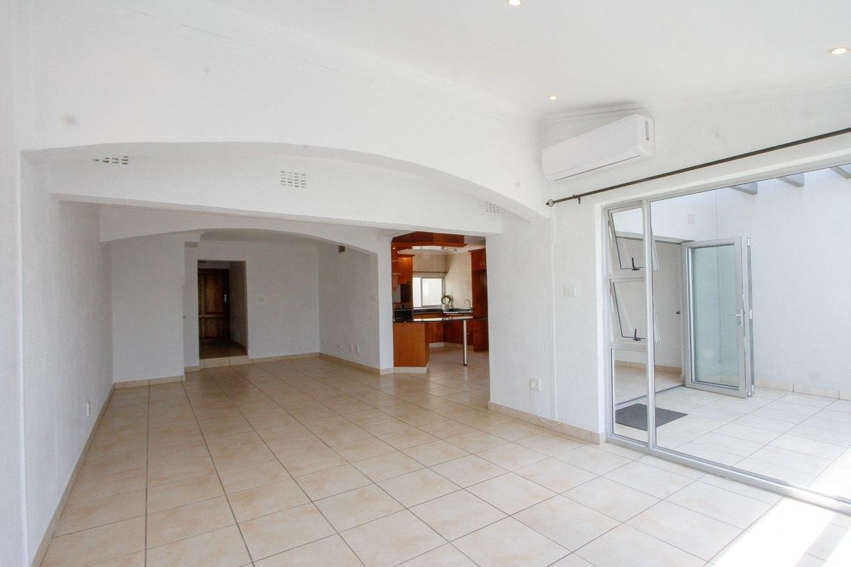Beachfront Bliss Awaits - Photo 5