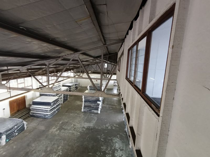 INDUSTRIAL WORKSHOP / FACTORY TO LET – NEAR ST JOHNS, PINETOWN - Photo 8