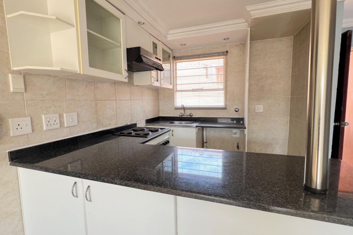 Prime Location 2-Bedroom Home with Outdoor Leisure Space - Photo 4