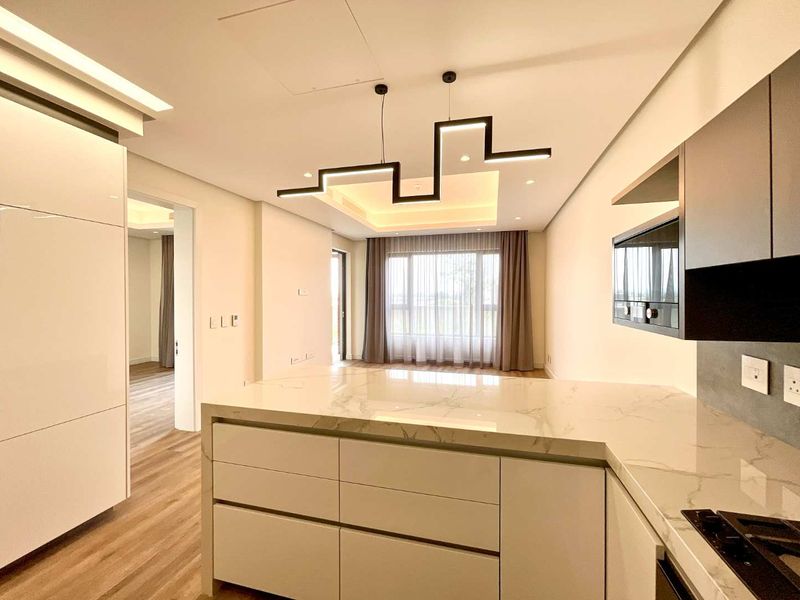 Where Luxury Meets Leisure: 1BR Gem in Steyn City - Photo 5