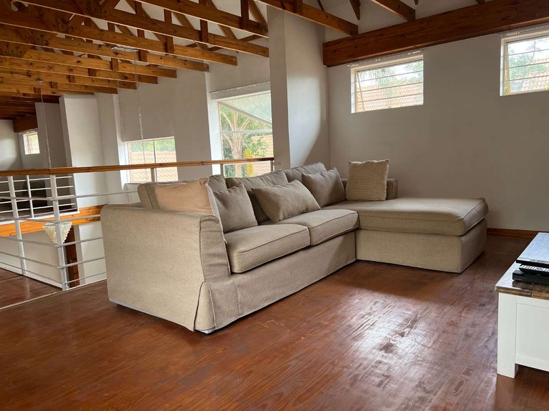 GENEROUS LIVING SPACE AND CHARM - FURNISHED - Photo 7