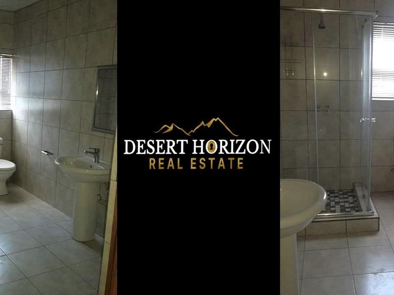 Stampriet | Investor's dream: 4 detached houses, 12 bedrooms, and 8 bathrooms - endless potential! - Photo 5