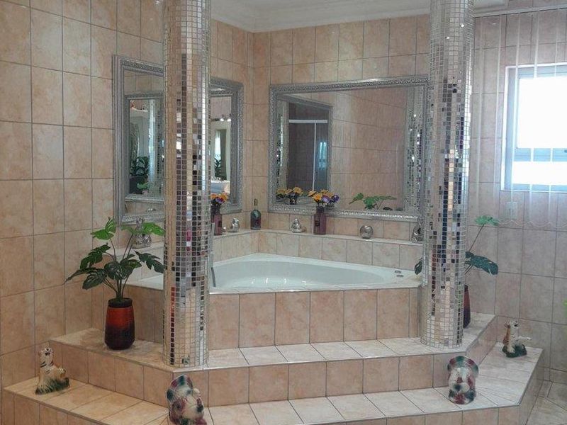 Your Private Paradise: Where Comfort Meets Elegance! - Photo 9