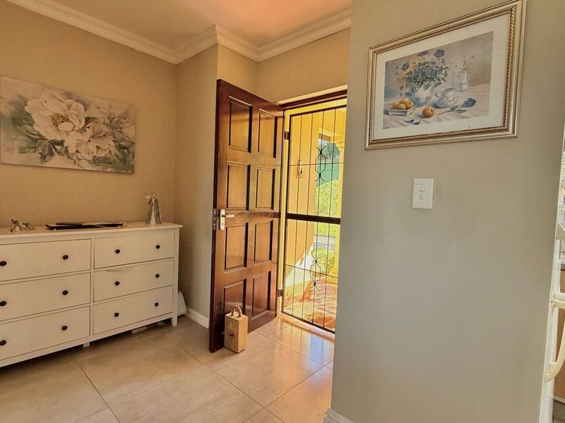 Modern 2 Bedroom Home with Midmar Views in Eagle Ridge Estate, Howick - Photo 7