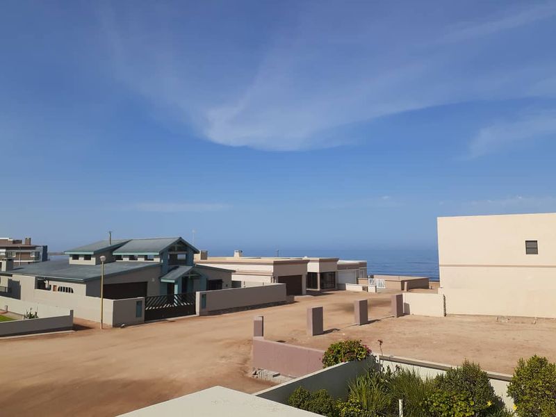 STUNNING HOUSE WITH SEA VIEW FOR SALE IN HENTIES BAY NAMIBIA – SOUTH DUNE - Photo 2