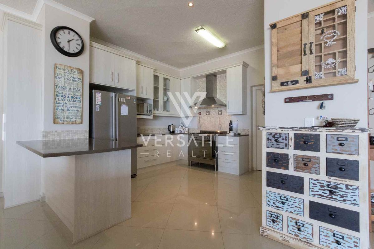 Townhouse to let - Photo 3