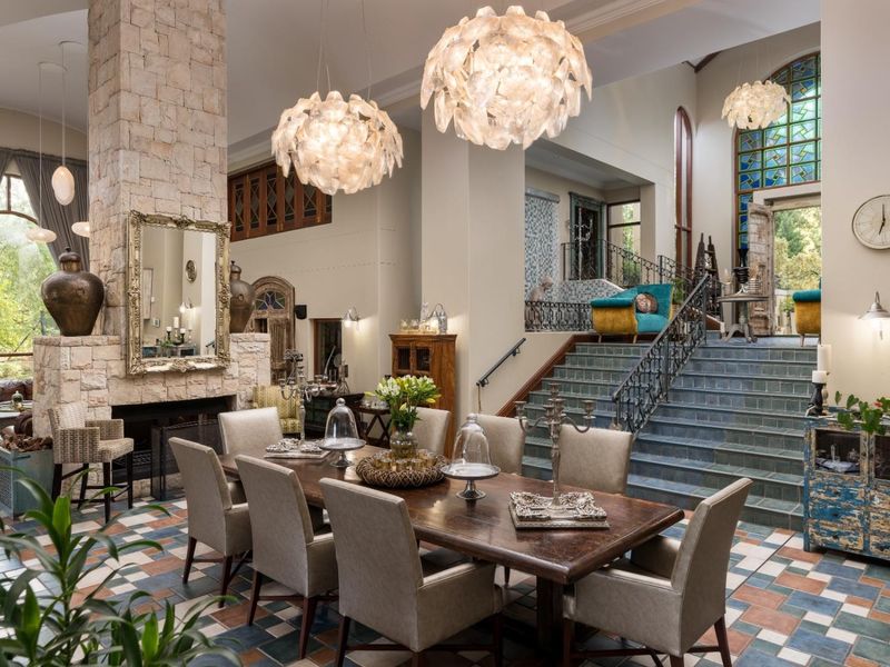A Private Winelands Sanctuary with Panoramic Simonsberg Views - Photo 4