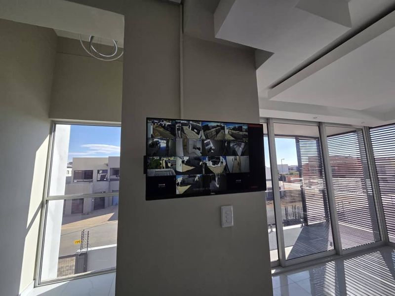 Luxury House for sale in Academia Ext 1 - Photo 10
