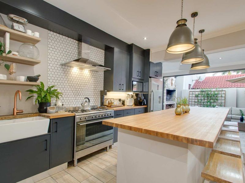 Stunning 4-Bedroom Cluster in Sought-After Firenza Estate – Randpark Ridge - Photo 5