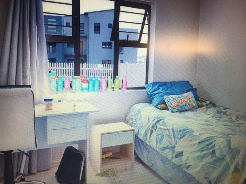 3 Bedroom ground floor unit - Photo 8