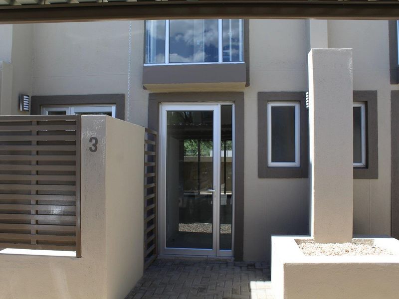 Eureka Court Spacious Apartment - Photo 3