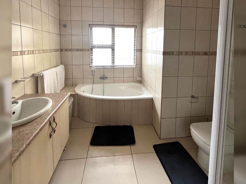 Modern Townhouse Langstrand - BARGAIN - Photo 2