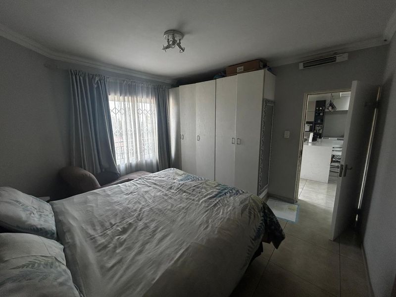 Spacious 4 bedroom in Halfway gardens Midrand - Photo 7