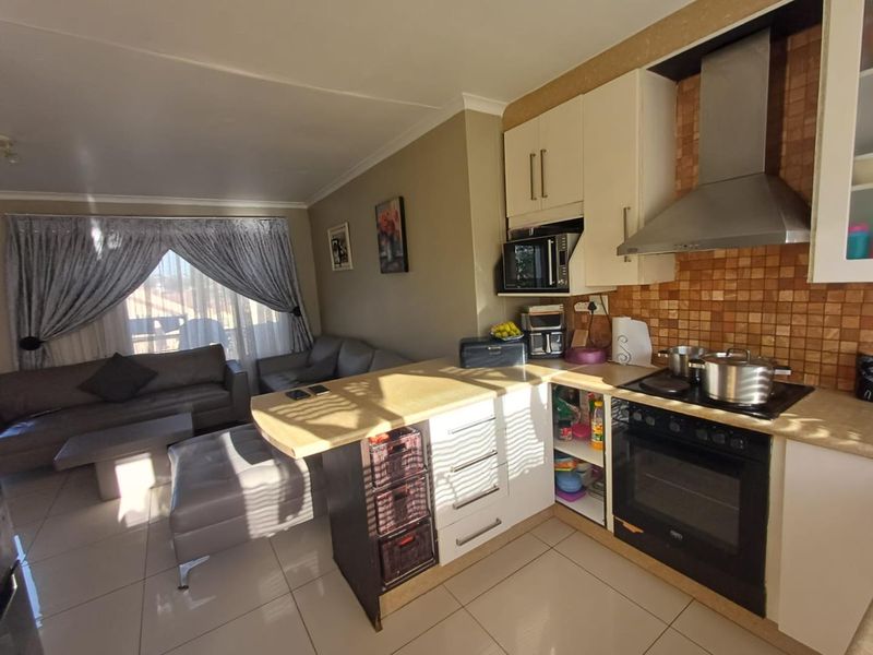 A perfect choice for 1st time buyers !!! The price you see is the price you pay !!! - Photo 3