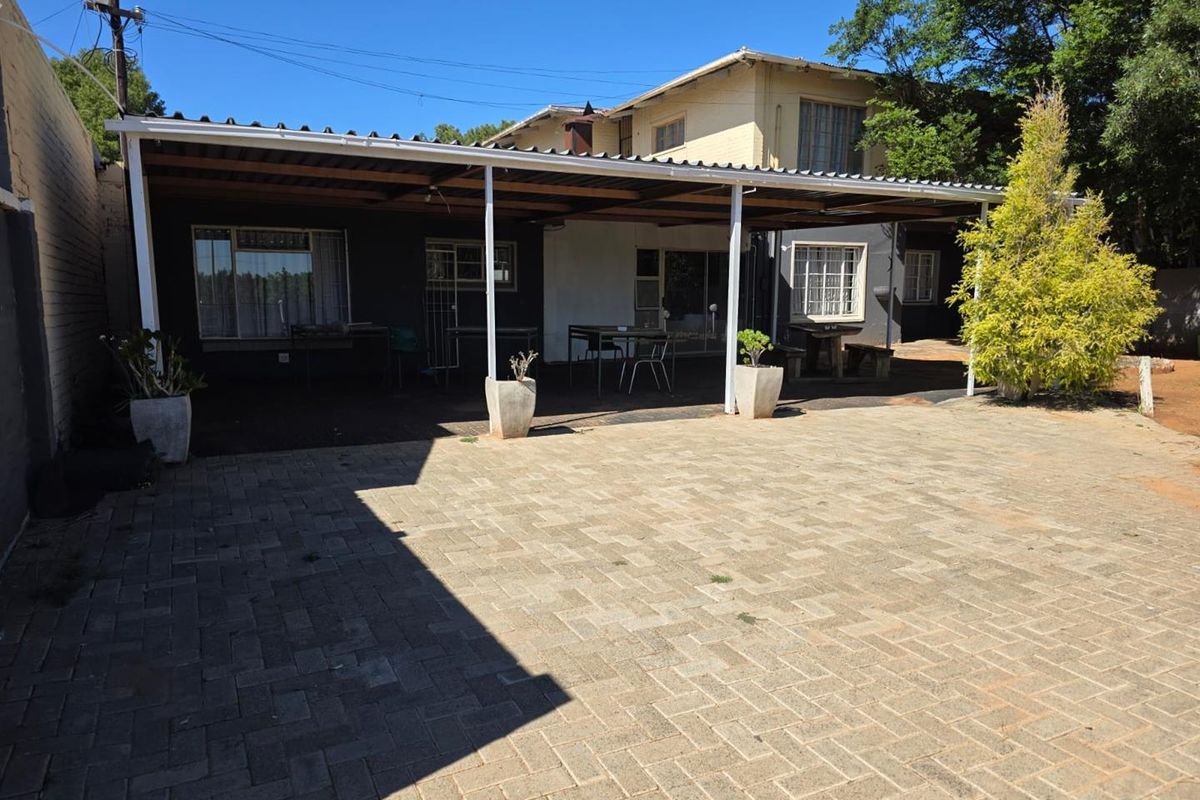 26 Bedroom properties Income Generator - Photo 2