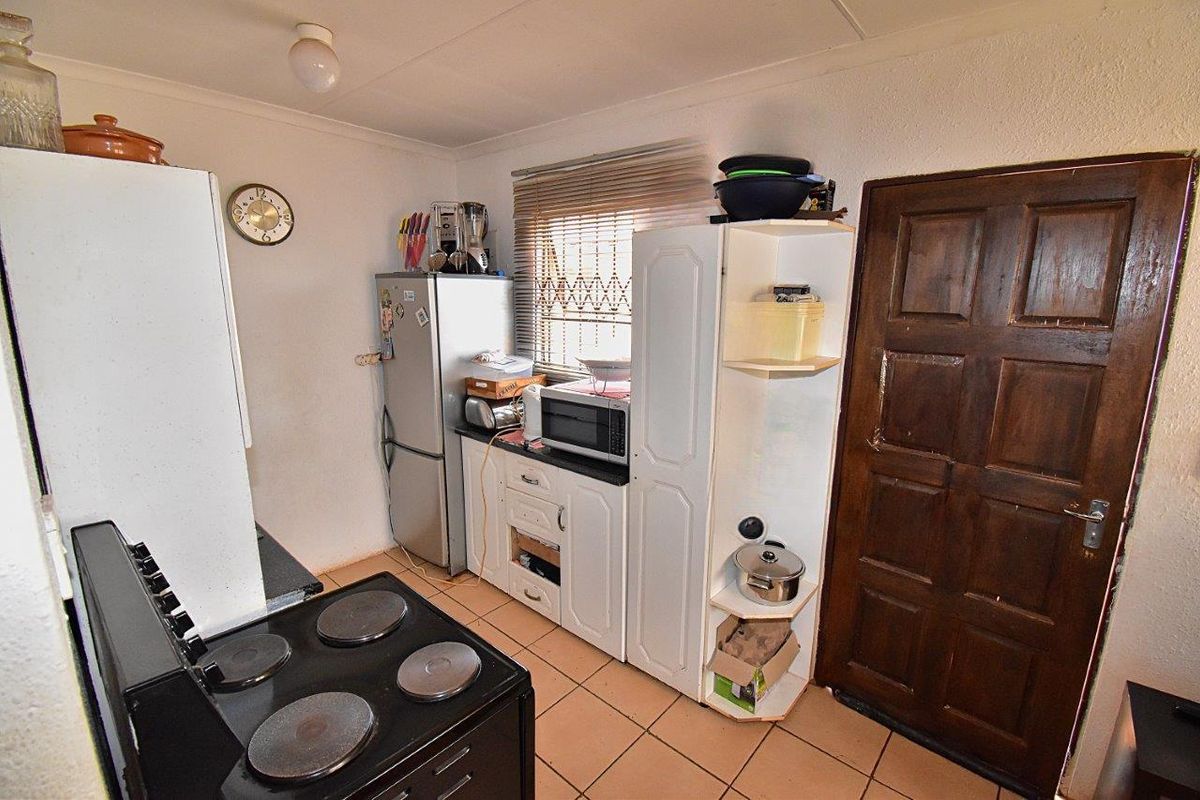 Perfect Starter Home - Photo 5