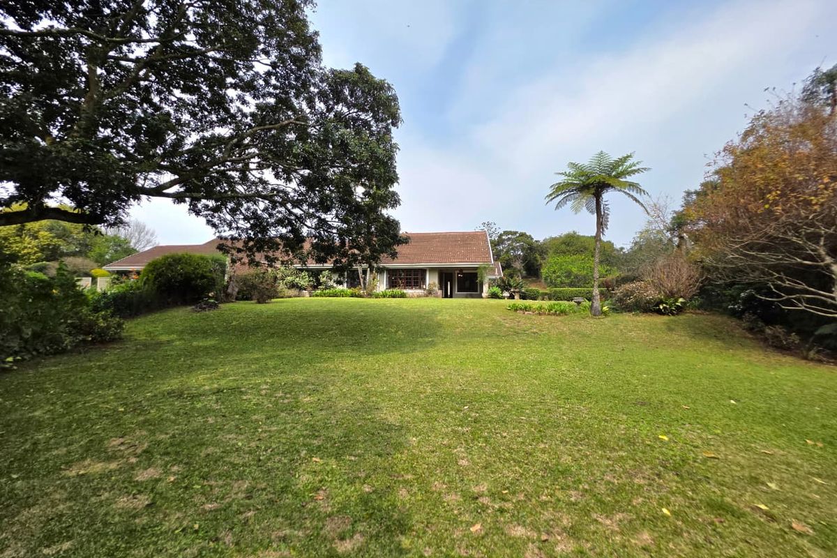 Secure 3-Bedroom Townhouse for Sale in Hillcrest – Pet-Friendly & Family-Friendly Living - Photo 4