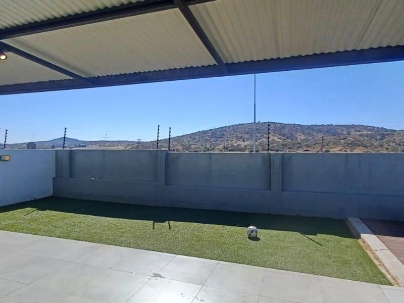 Fully Furnished 3 Bed Townhouse Available Soonest – N$33 000.00 pm Slightly negotiable ! - Photo 4