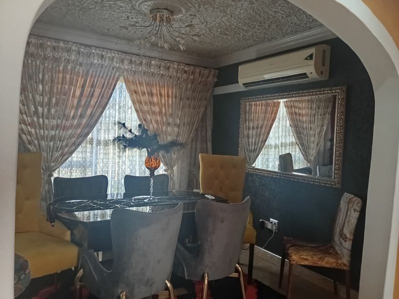 Family Home for sale - Photo 7