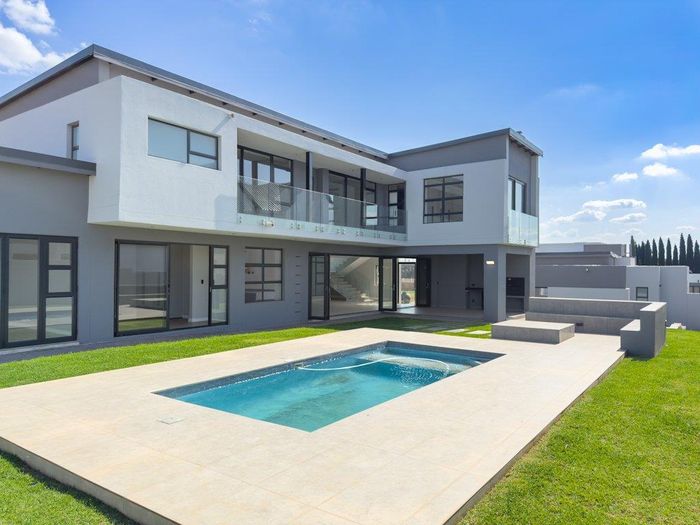 Property #2430568, House For Sale in Midstream Estate