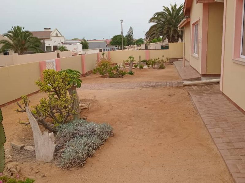 PERFECTLY LOCATED 3 BEDROOM HOUSE FOR SALE IN HENTIES BAY - SOUTH DUNE - Photo 10