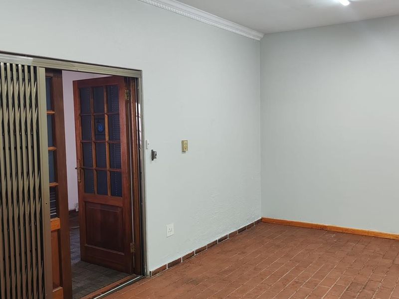 Prime Office Space Available for Lease in Secure Location - Photo 2