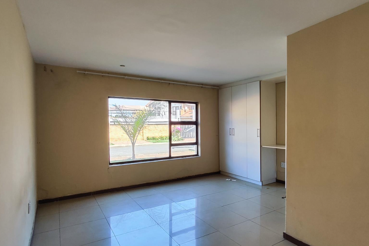 Big Family home for sale - Photo 4