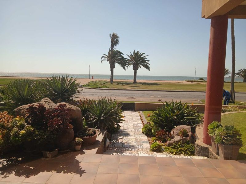 Your Chance For Uninterrupted Water Views - Photo 3