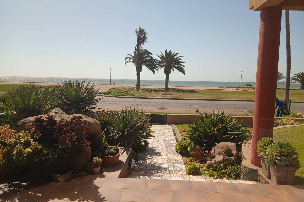 Your Chance For Uninterrupted Water Views - Photo 3