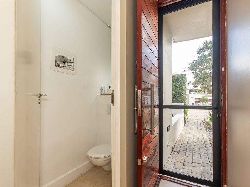 Magnificent townhouse beautifully situated at Stonehurst - Photo 4