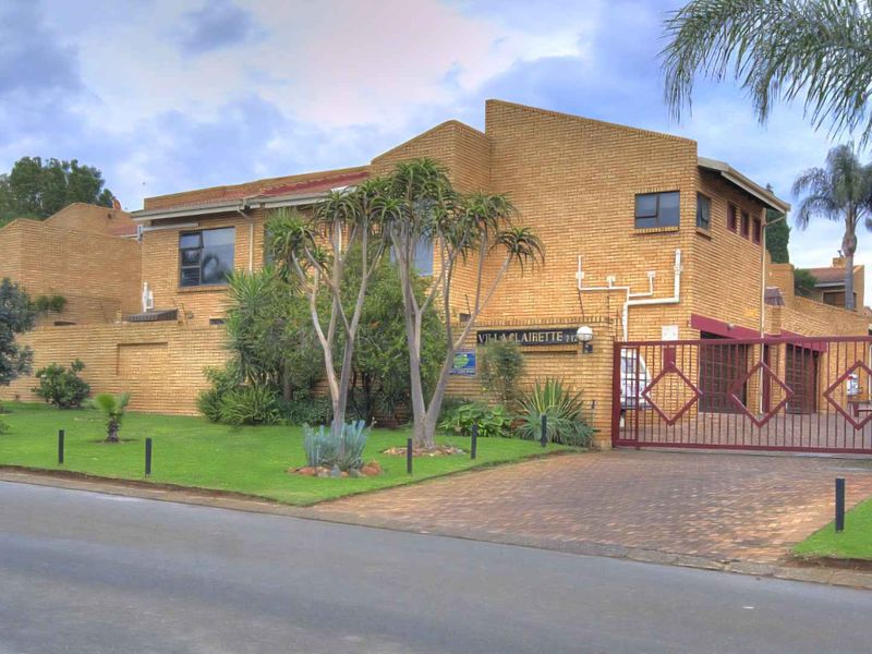 Upmarket Cluster Living with Zero Levies! - Photo 4