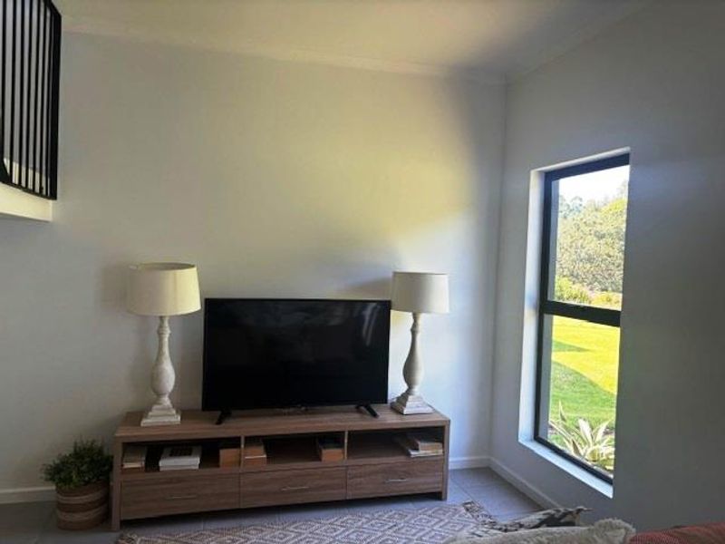 Charming 2 Bedroom Townhouses for Sale in Waterfall, Hillcrest. - Photo 5