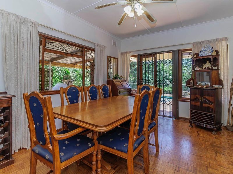 Classic And Classy 4 Bedroom Home - Photo 3