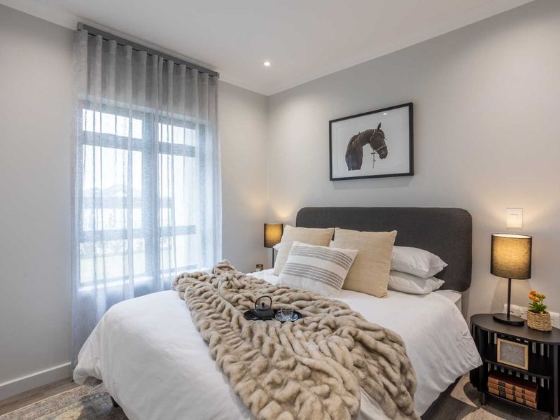 Retirement unit for over 65's - Val de Vie Evergreen Luxury Suites set in the heart of the safest estate in Africa - Photo 8