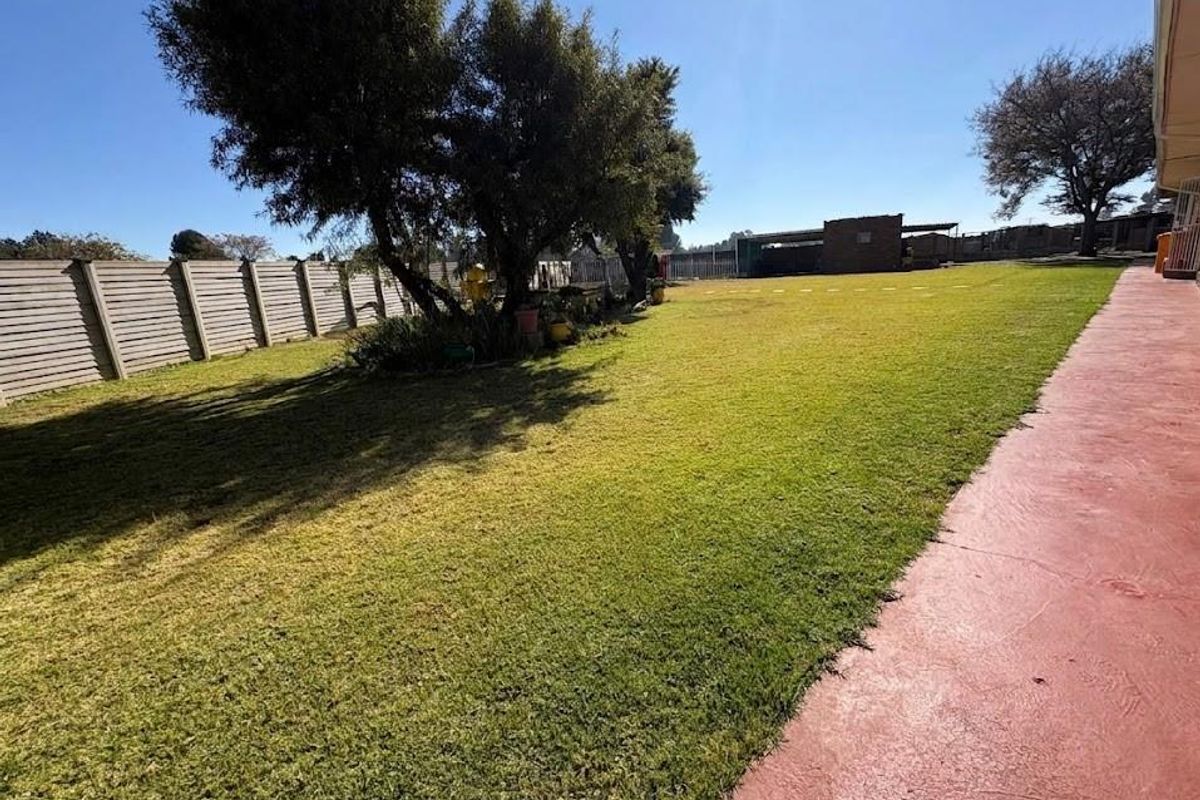 Ideal 2.14ha Agricultural Smallholding for Livestock, Sustainable Living and Income Potential - Photo 4