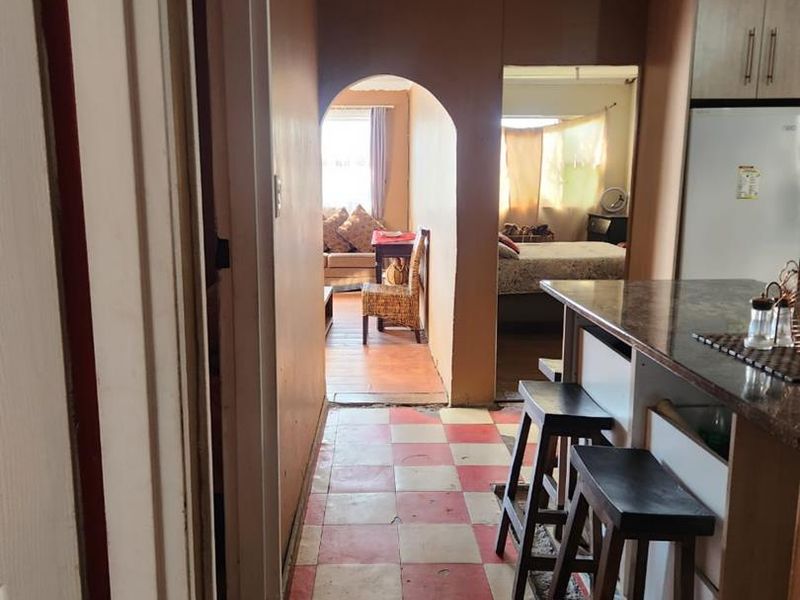 Charming 3-Bedroom Home for Sale in Khayelitsha, B Section - Photo 7