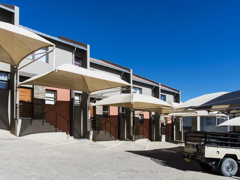 2 Bedroom Duplex Townhouse for Sale: - Inyati Complex, Kleine Kuppe - Photo 3