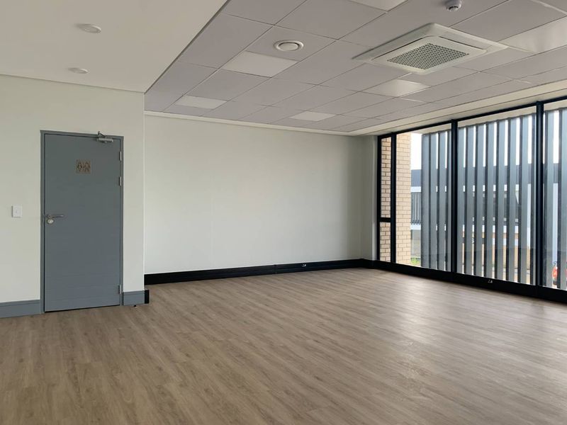 Industrial Spaces with 3-Phase Power & Modern Amenities in Stikland - Photo 6