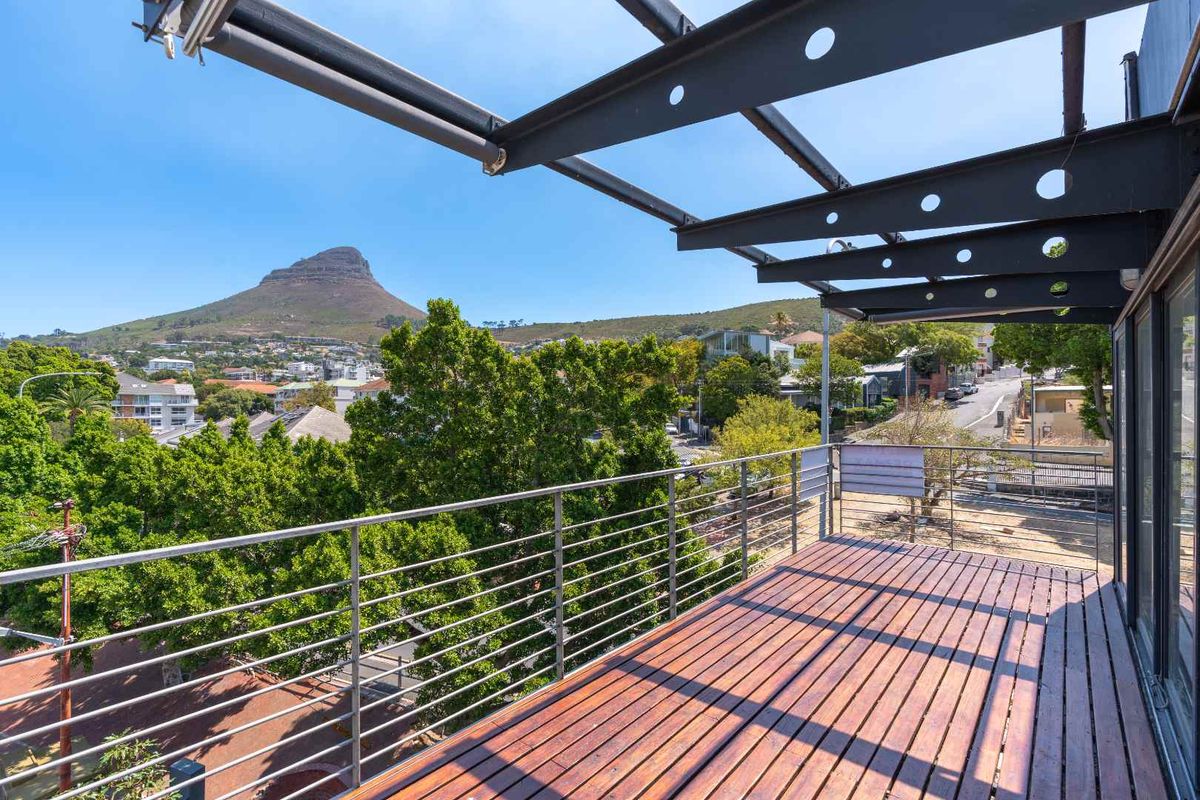 3 PRIME FLOORS TO LET IN GARDENS WITH PANORAMIC VIEWS - Photo 3