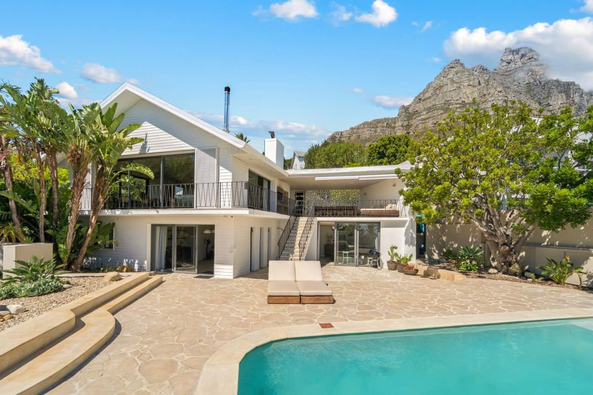 A Dream Home in Camps Bay - Photo 3