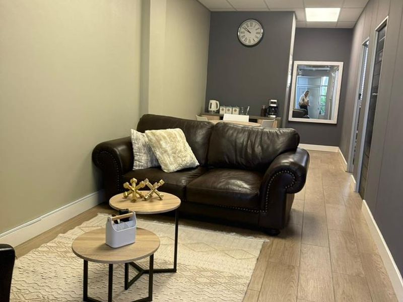 Fully functional and furnished office space to let Maerua Mall - Photo 9