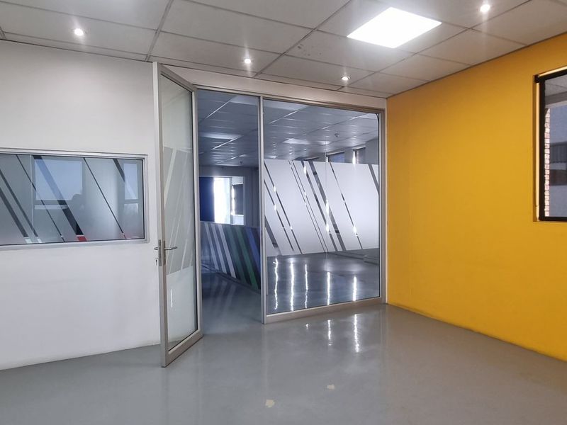 284m2 Kramerville Showroom To Let - Photo 8