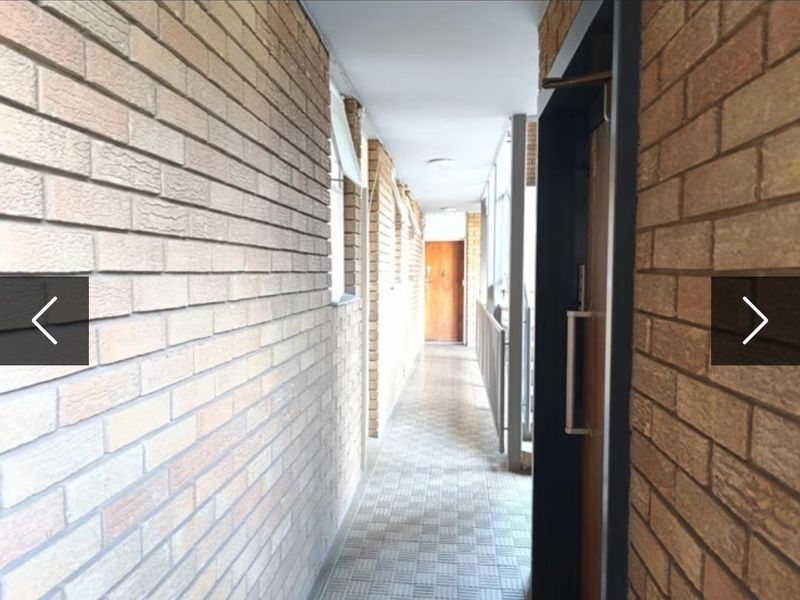 **Charming 2-Bedrooms m Flat in the Heart of Sunnyside** - Photo 7