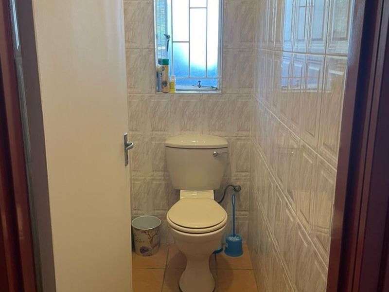 Family Home Khomasdal - Park Foods Area - Photo 5