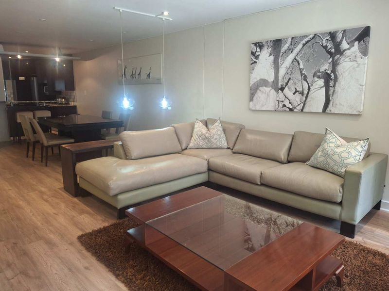 A BEAUTIFULLY FURNISHED TWO BEDROOM GARDEN APARTMENT - Photo 7